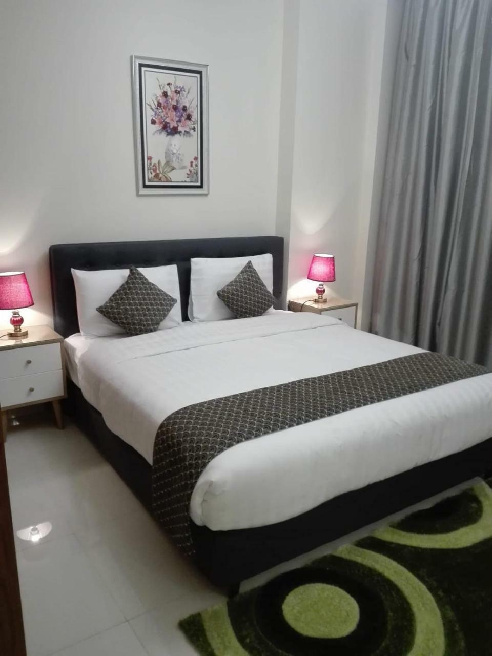 Ginger Luxury Apartments Manama Ngoại thất bức ảnh